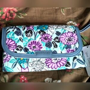 Vera Bradley Trimmed Wristlet Wallet Clutch Penelope's Garden